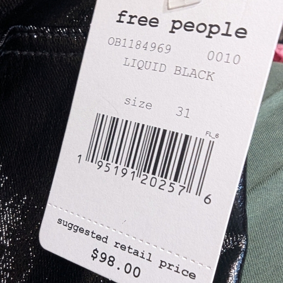 NWT We The Free Black Skinny Faux Leather Pants Size 31 - Picture 8 of 9